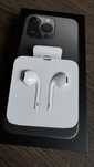 Слушалки Apple EarPods с Lightning жак