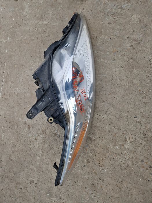 Faruri Ford Mondeo 2012