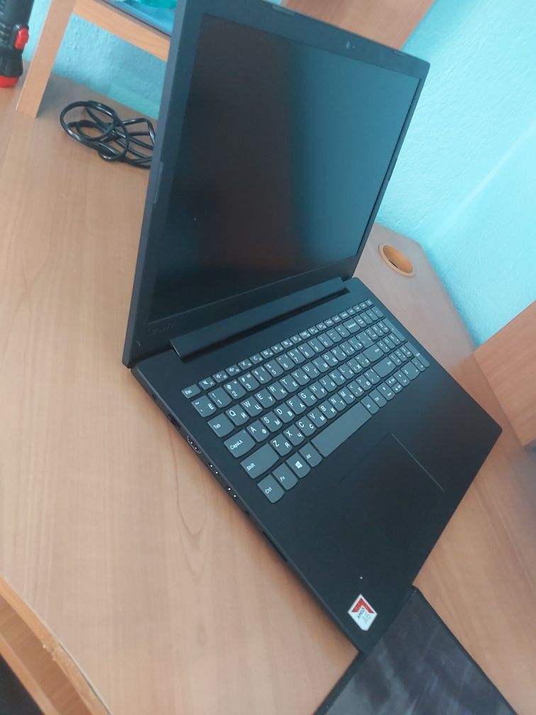 Ноутбук lenovo V 145-15AST