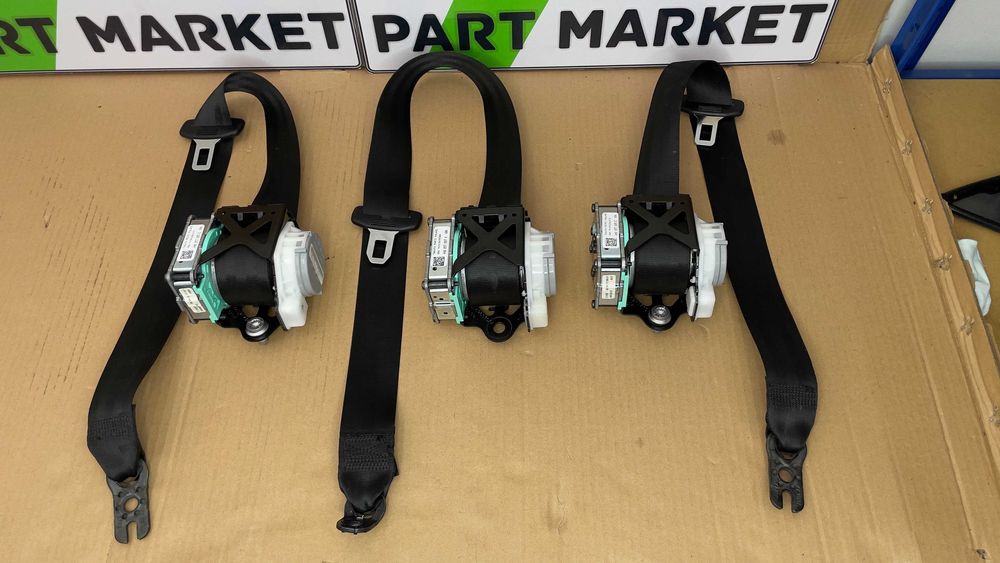 Задни колани комплект AUDI A8 / S8 D4 4H0857807K 4H0857805E