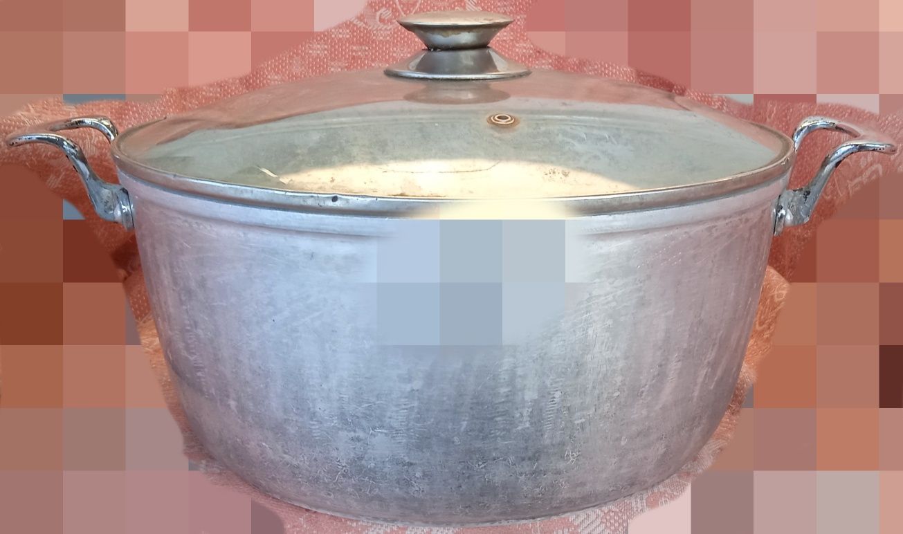 Казаны б/у 3.5л-7.5л