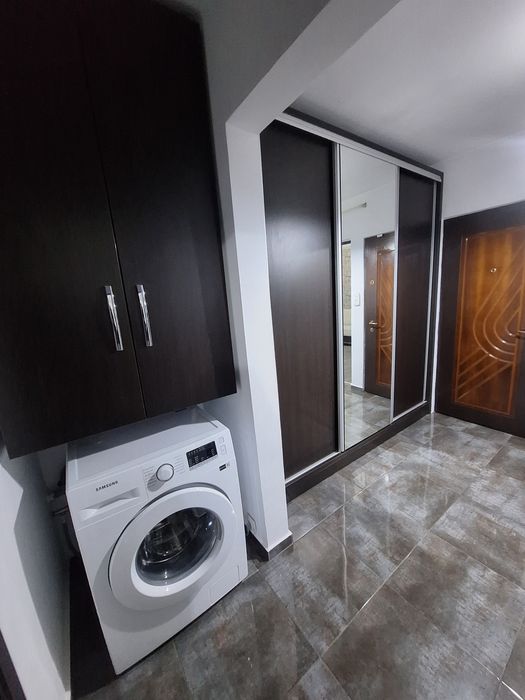 Închiriez apartament 2 camere! B-dul Dacia Bl M3