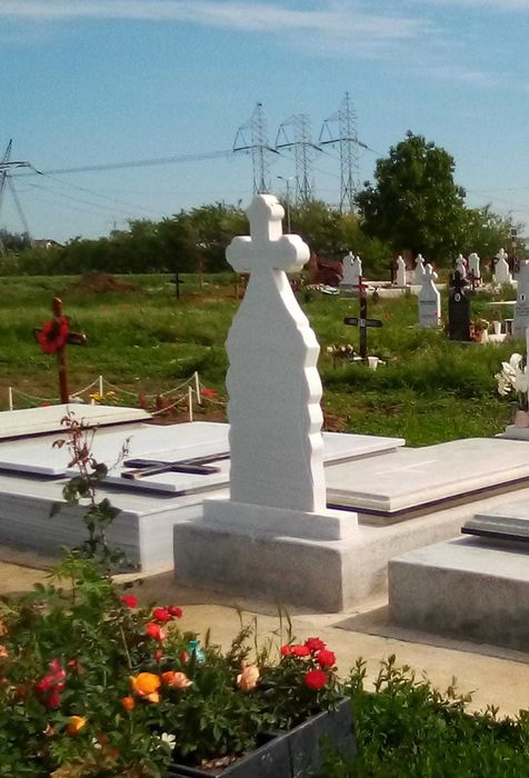 CAVOU DOUA CRIPTE nefolosit - com. Berceni IF