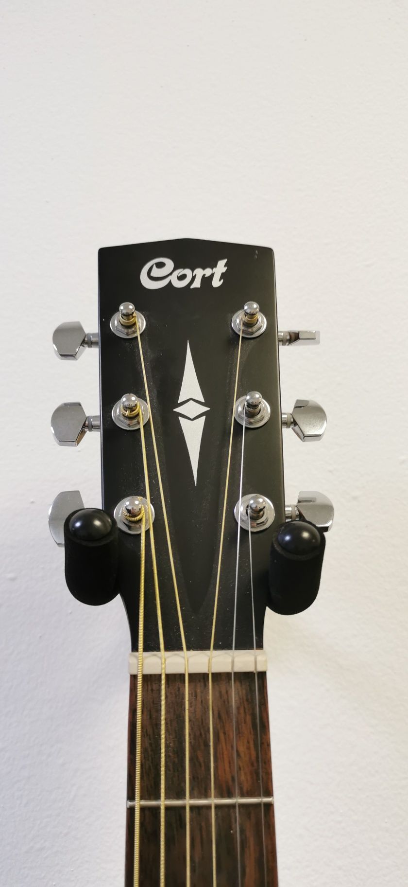 Акустическая гитара Cort AD8100 OP