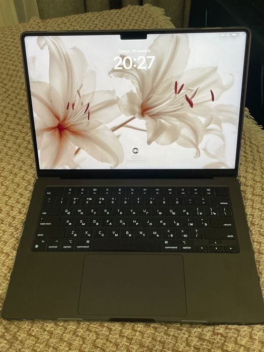 MacBook продам в хорошем состоянии