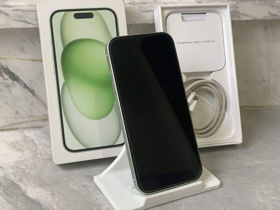 IPhone 15  256GB Green - Като Нов