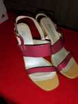 Sandale comode si Frumoase!!