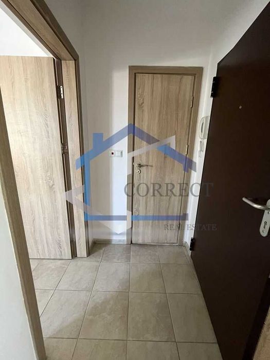 Дава се под наем Двустаен апартамент в Варна, Колхозен пазар - 60 кв.м за 306 € - Снимка #2