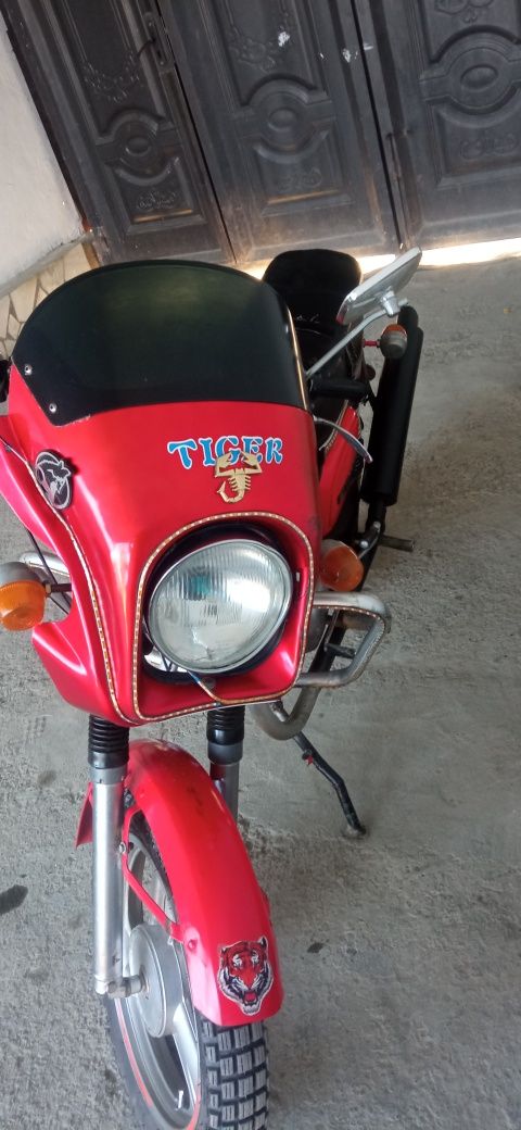 Motosikl Vosxod 2