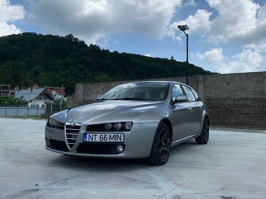Alfa Romeo 159 1.9 JTDM 150 cp automata