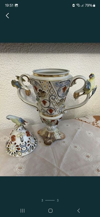 Vând bibelouri porțelan obiecte vechi