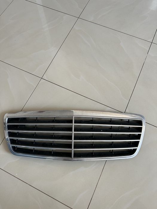 Piese Mercedes E class W210