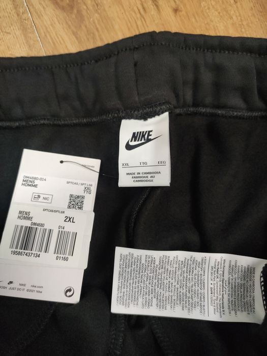 Pantaloni Nike Sportswear Cargo mărimea XXL