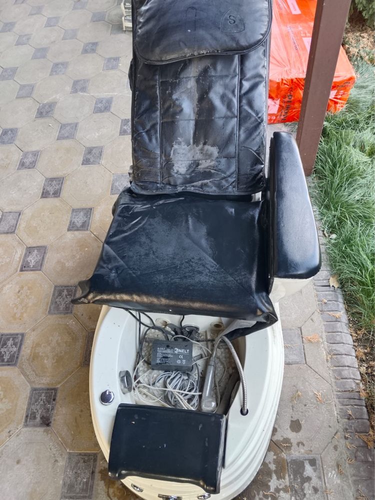 педикюрное кресло