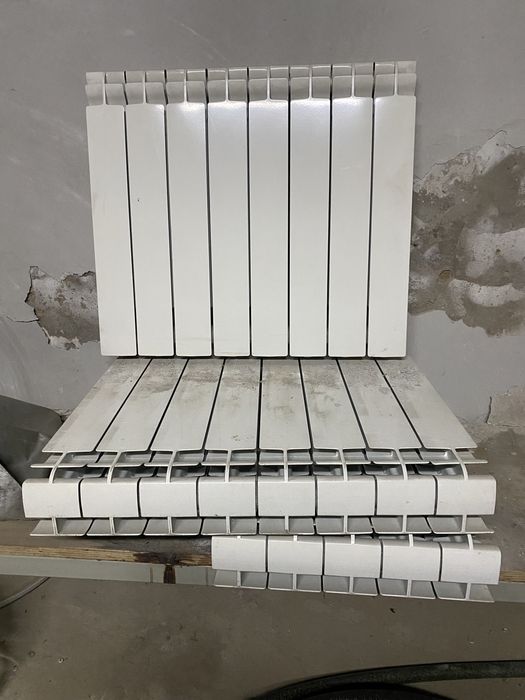 Радиатор аллюмтневый новый.