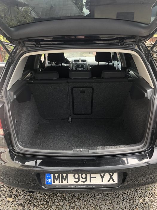 Golf 6, 1,6 TDI, 77 kw( 105 cp), climatronic, incalzire in scaune
