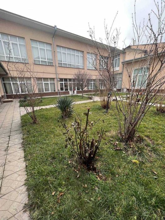 Оқибат кўчасида, Ипакчилик маххаласида 10 сотихли уй сотилади. Арзон