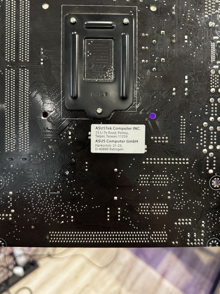 Дънна платка ASUS H110M-R – Идеална за бюджетен билд!