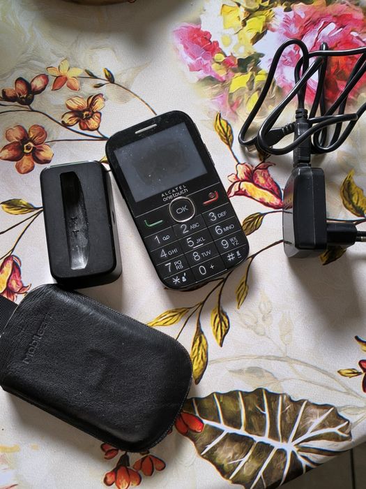 Alcatel tel cu taste