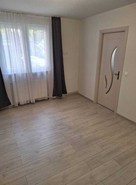 Vand apartament 2 camere, Tg. Mures, Aleea Savinesti