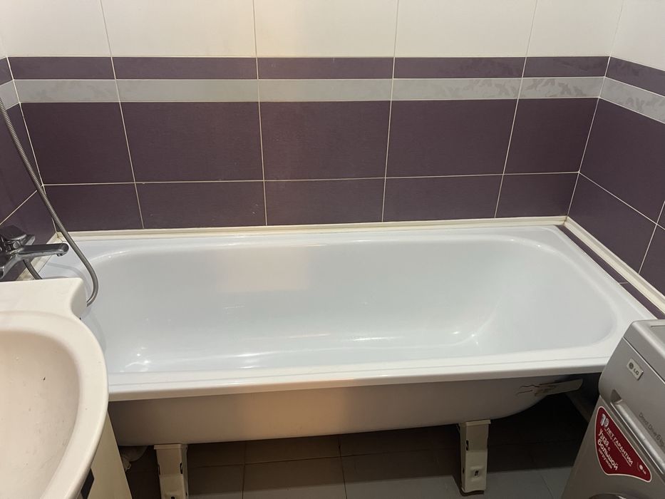 Продам ванную металлическую