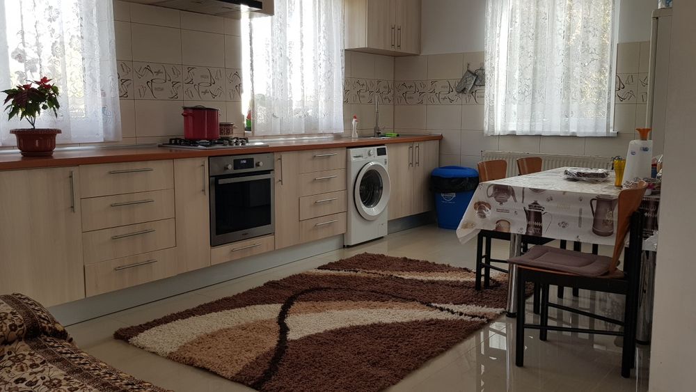 - Cabană cu ciubar pentru Revelion 2025-2026