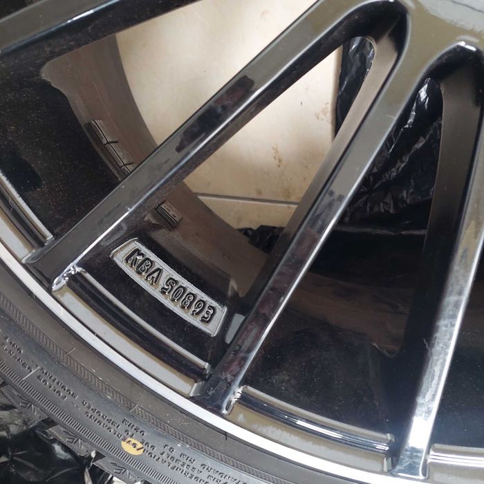 Зимни гуми с джанти