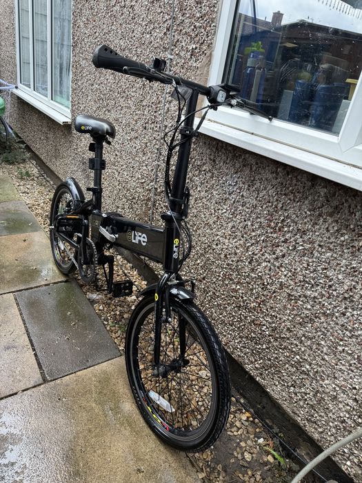 Bicicleta electrica pliabila! Pret fix nu fac schimb.