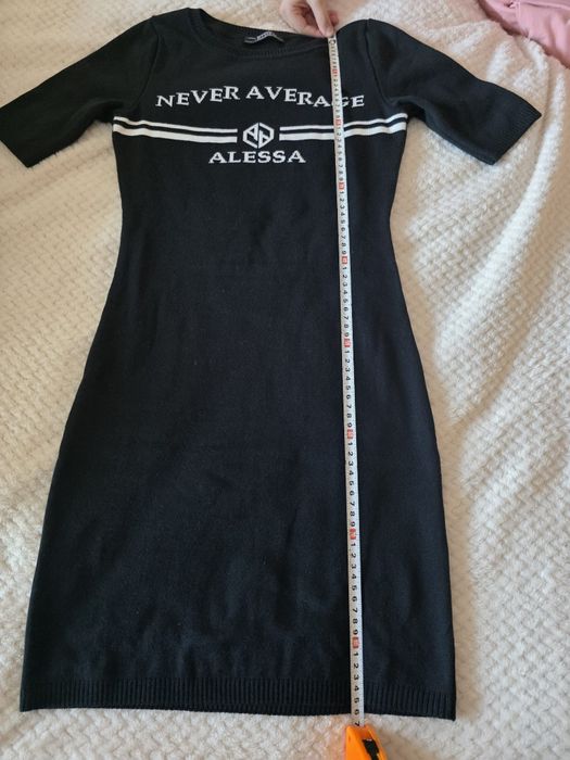 Рокля Alessa.Пробвана само ,с кутия .