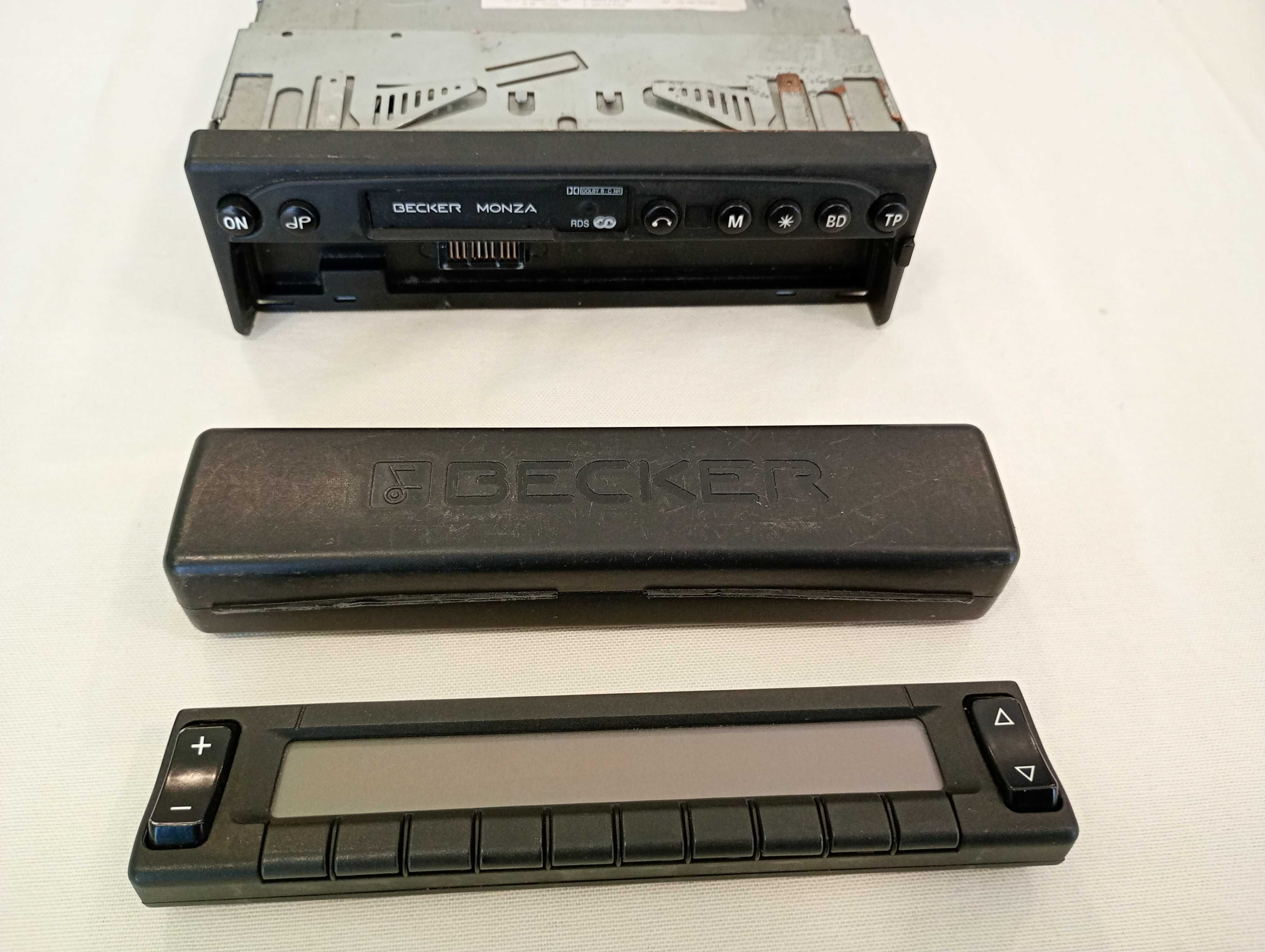 Becker Be-2130 радио касетофон за кола Mercedes