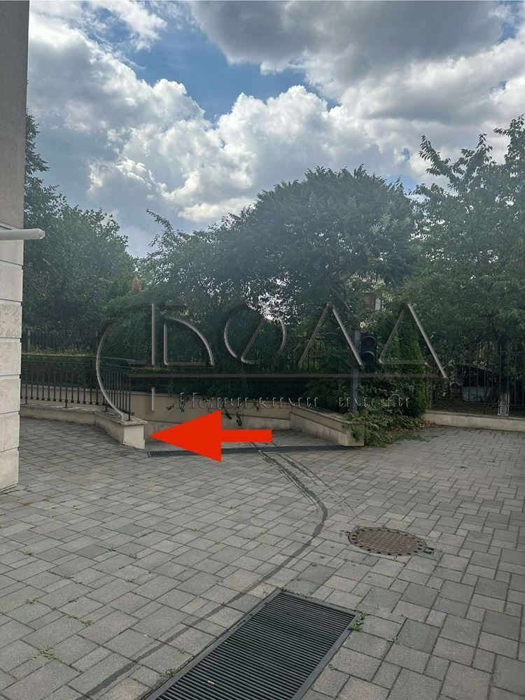 Дава се под наем Гараж / Паркомясто в София, Павлово - 11 кв.м за 51 € - Снимка #1