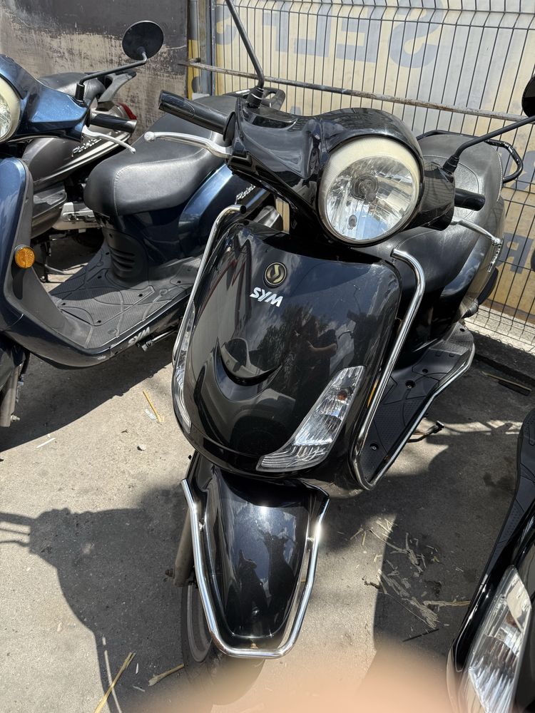 Inchiriez scuter delivery fara permis / Glovo/tazz for rent scooter
