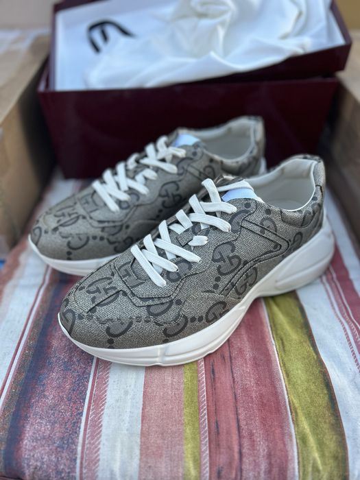 Adidasi Gucci Rhyton, marimea 43