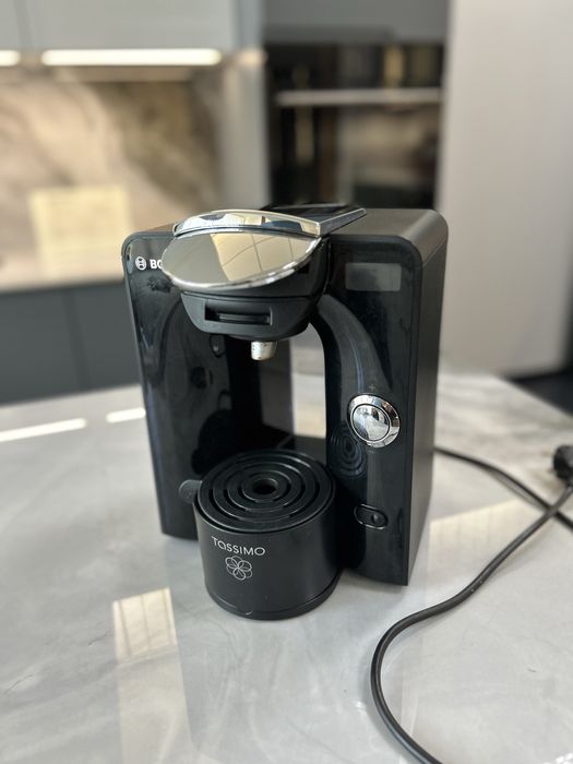 Кафемашина с капсули Bosch Tassimo TAS5542