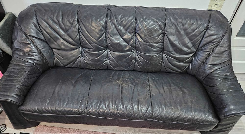 Canapea piele naturala