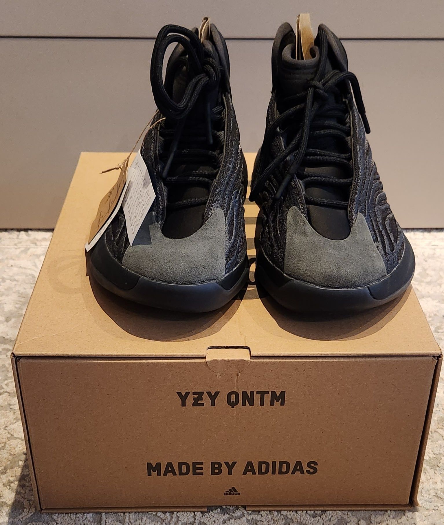 Adidas Yeezy Boost QNTM ONYX - EU44