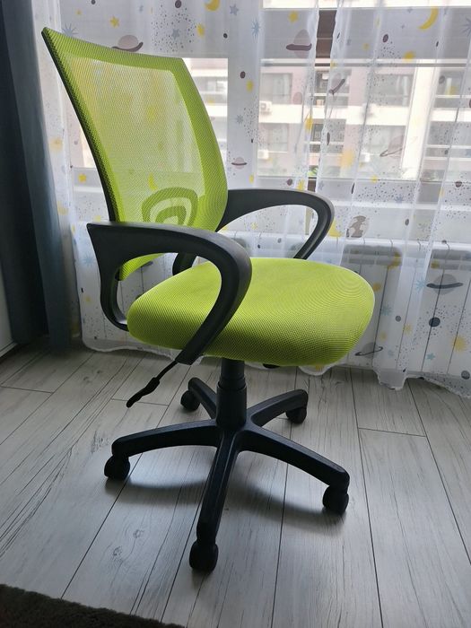 Офис стол Лори - зелен