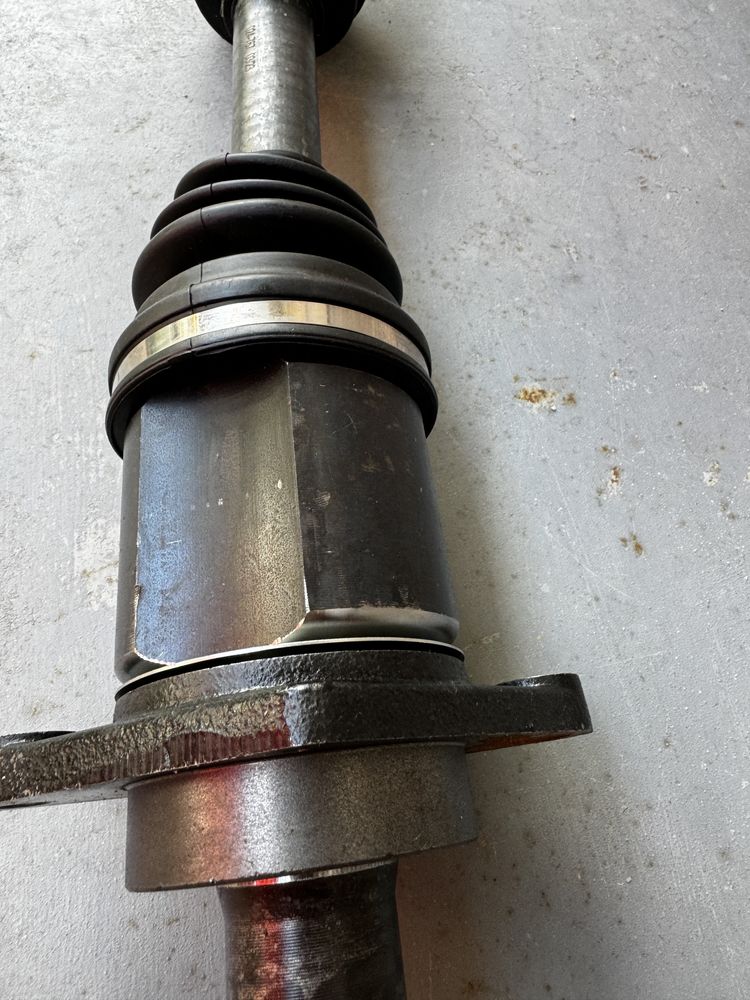 39100JG74A Полуоска SNR DK68.024, дясна за Nissan X-TRAIL T31