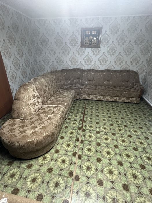 Продам угловой диван