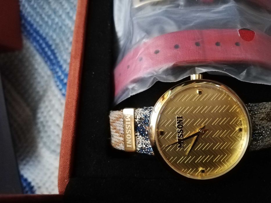 Дамски часовници