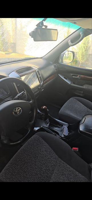 Toyota Prado 120