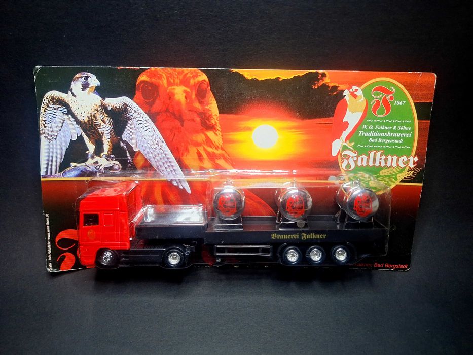 Колекционерски модели DAF и Iveco 1:87