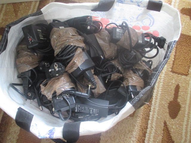 Incarcator alimentator laptop originale Hp,Acer, DELL,Toshiba,Lenovo