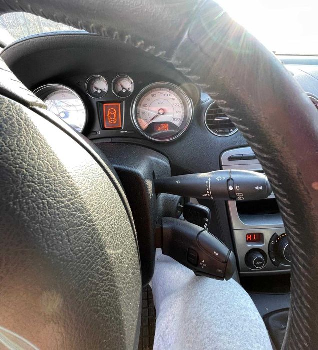 Peugeot 308 1.6 Hdi diesel 110 cp 6+1 trepte ,impecabil