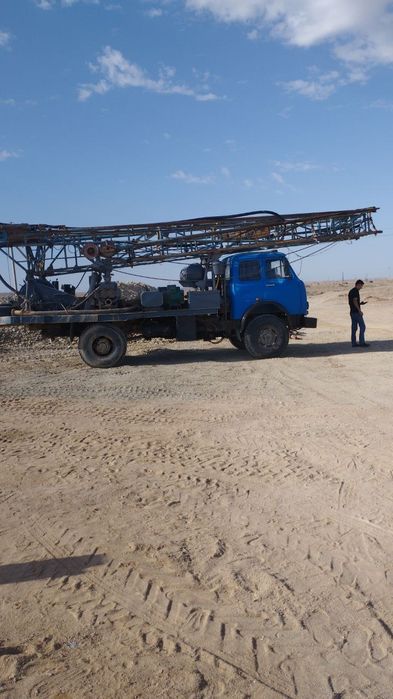 Буравой машина  ба  15 идеальное состояние