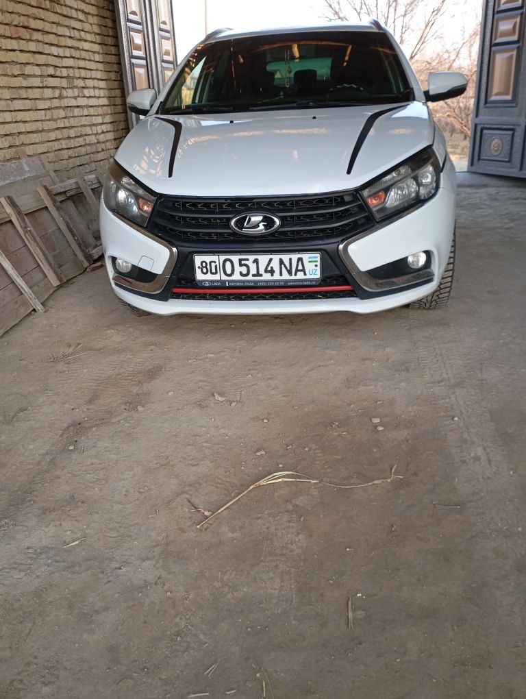 Lada vesta unversal