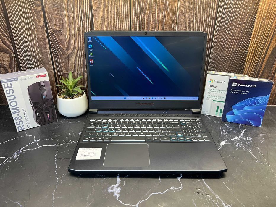 Игровой ноутбук Predator Helios / Core i7-10750H/16GB/1TB/RTX2060-S10
