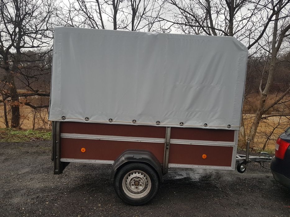 Inchiriez remorca 750kg 99 lei/zi platforma auto 4m transport auto r