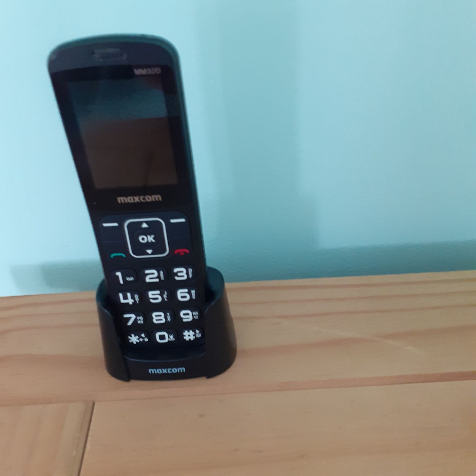 Telefon mobil cu butoane Maxim MM 32D
