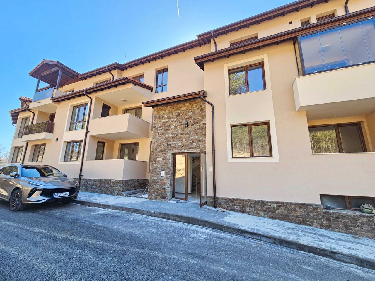 Продава се Тристаен апартамент в Велинград - 89 кв.м за 1198 €/кв.м - Снимка #15